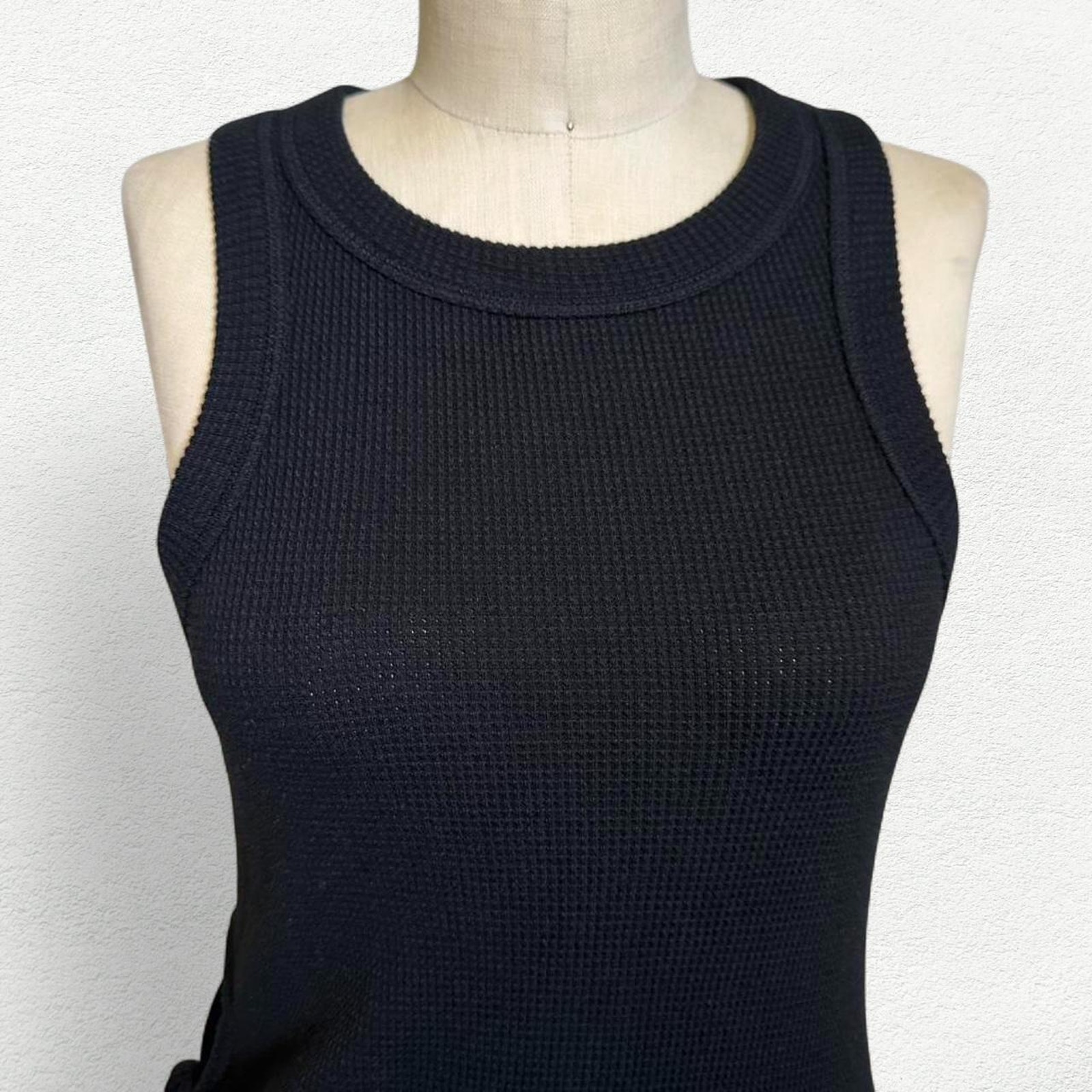 Nylora Gabriel Tank Top In Black — image 3 of 8